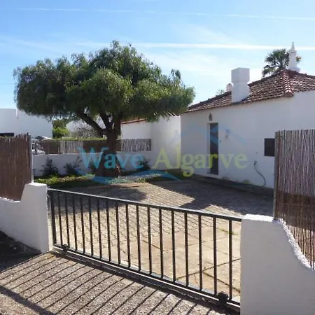 Casa Pratas In By Wave Algarve بيت للعطل تافيرا